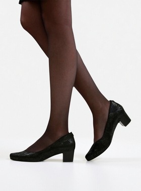 德国CAPRICE凯蝴蝶女鞋2025秋冬新品牛皮纹理中跟通勤单鞋22308