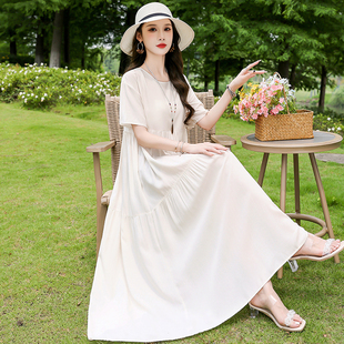 2026夏新款云南穿搭白色草原裙棉绸连衣裙漂亮绝美度假沙滩裙显瘦