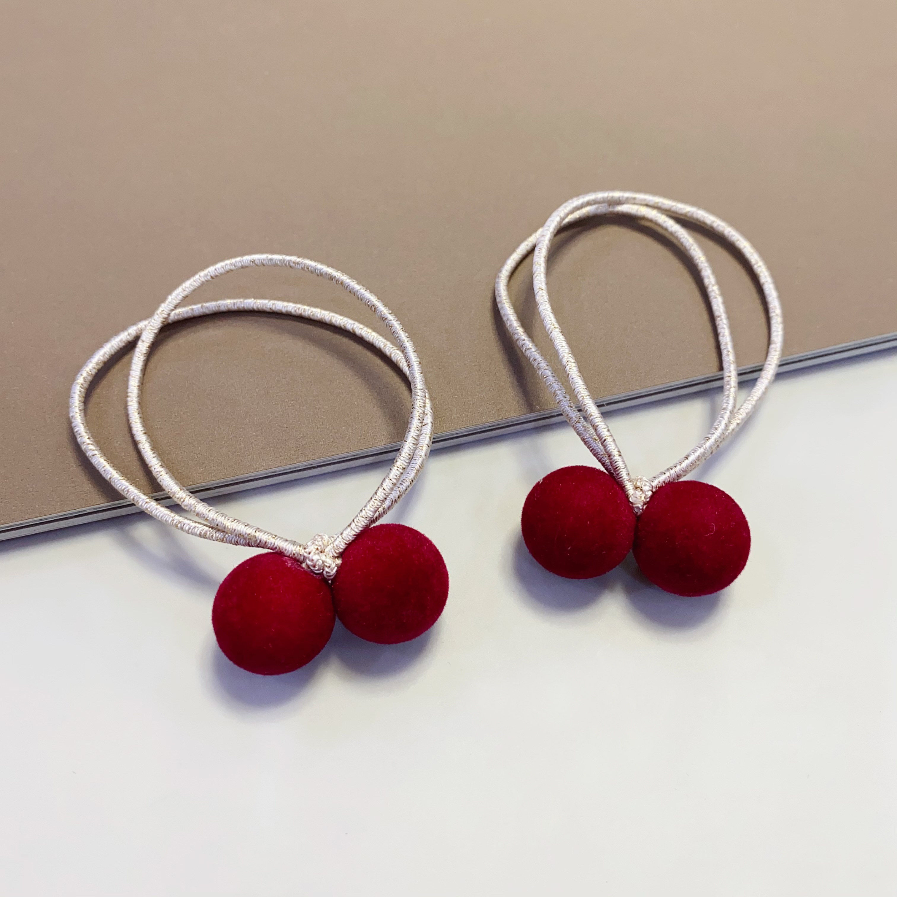 红丝绒球球五角星发圈儿童酒红色发饰女童头绳宝宝头饰皮筋