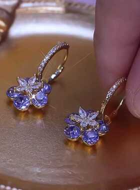 超闪紫色锆石花朵耳环新款耳扣镶钻小众设计轻奢高级感水晶耳饰女