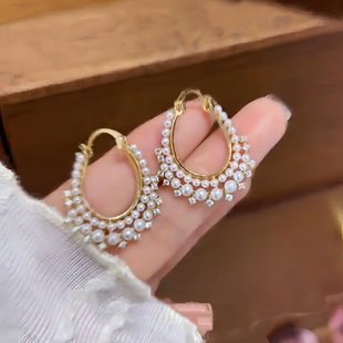复古港风微镶满钻珍珠水滴耳扣轻奢百搭耳环2025新款爆款优雅耳饰