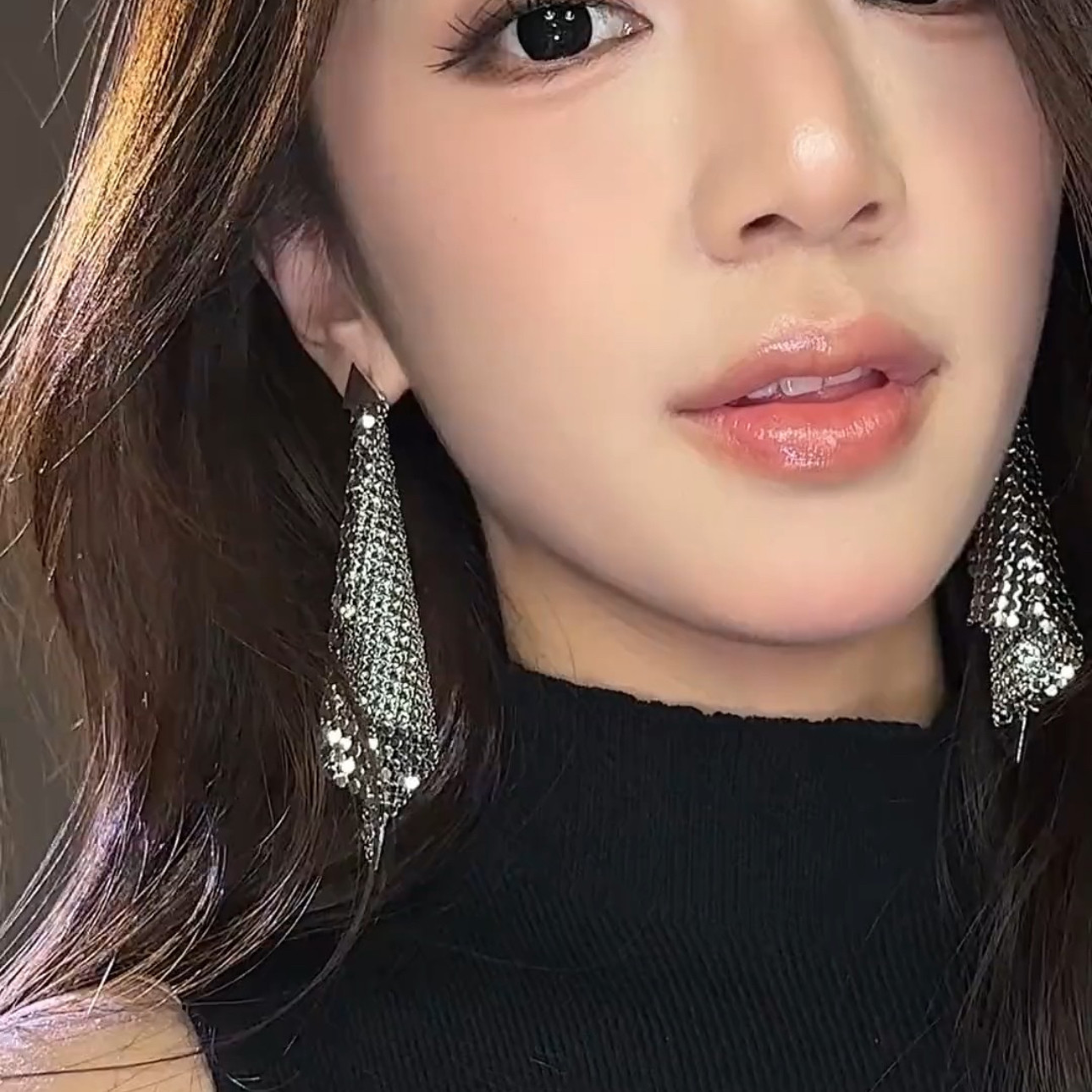 欧美夸张三角形亮片耳环女小众设计感高级气质耳钉2026新款耳饰品