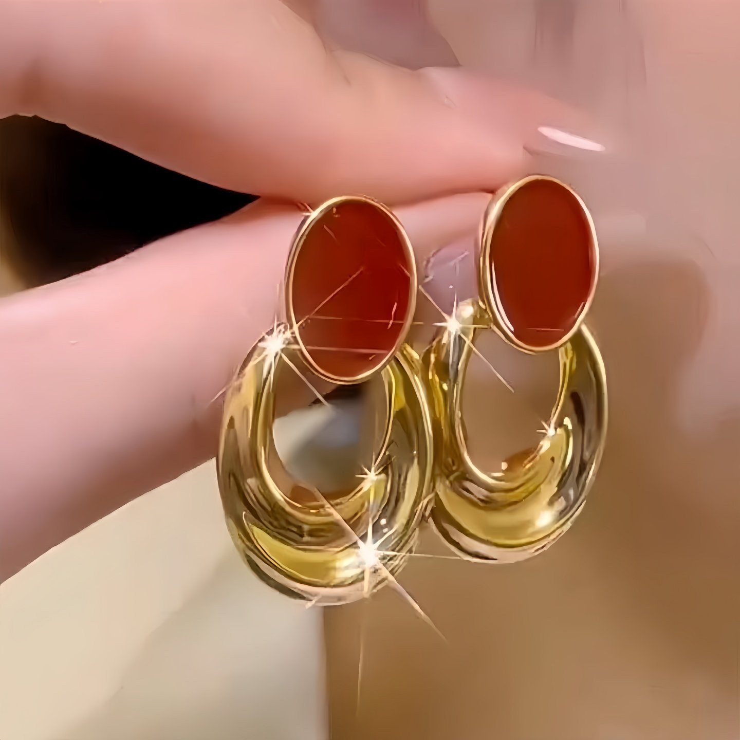 法式复古红色滴油金属椭圆耳钉