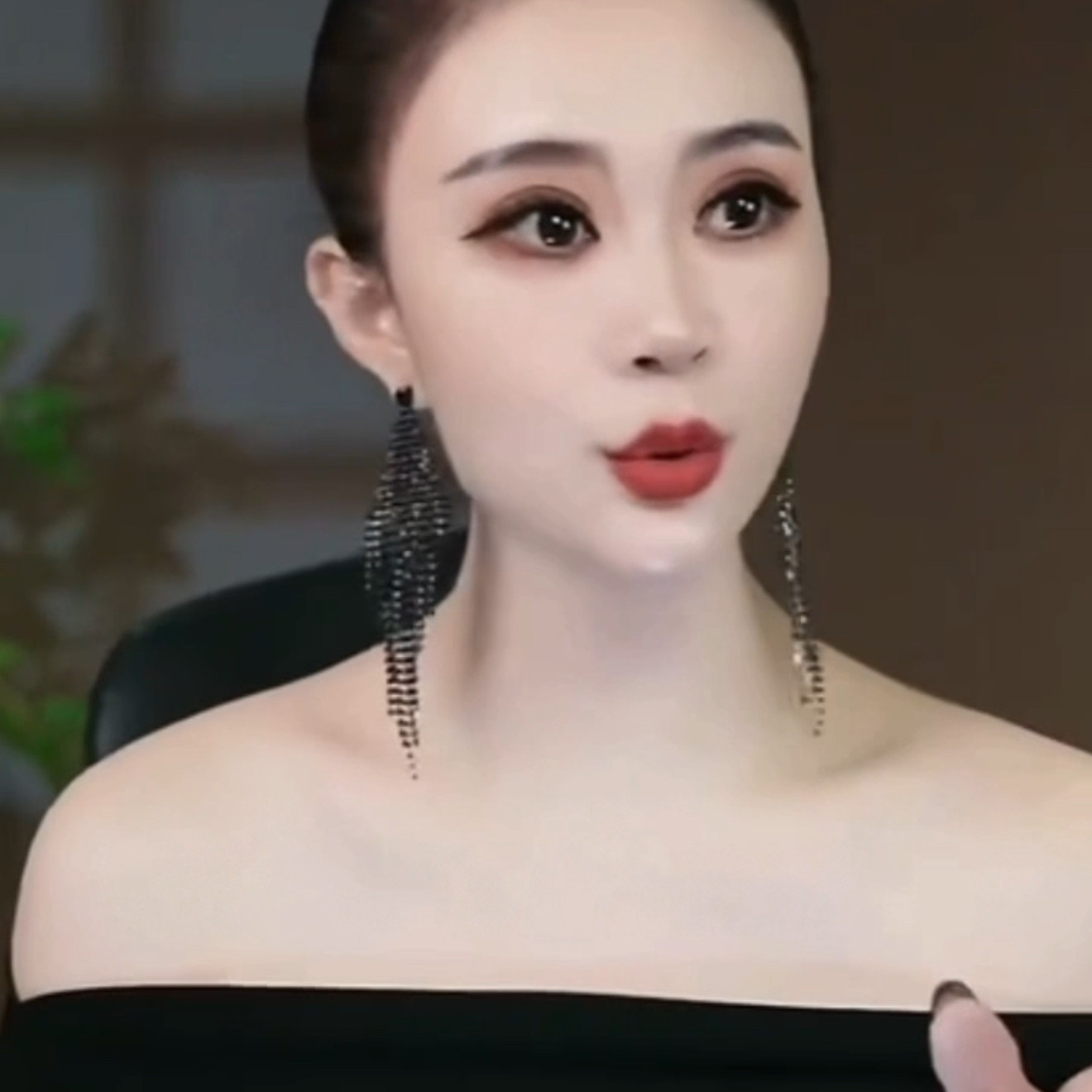 欧美夸张黑色满钻长流苏耳环耳钉礼服百搭气质水钻爪链系列耳饰品
