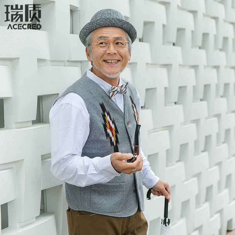 CLEARANCE MIDDLE-AGED AND ELDERLY PEOPLE SHOULDER SUITS VESTS WOOL TWEEDS HORSE CLIPS AUTUMN CLOTHES MIDDLE-AGED FATHERS SPRING AND AUTUMN THICKENED COATS