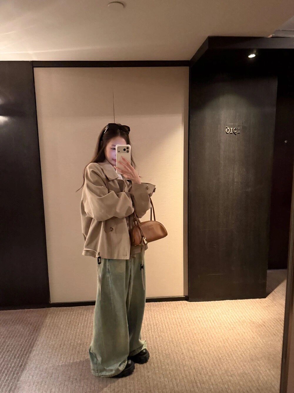 Oker章壳儿四季青2026春款卡其色风衣外套宽松休闲百搭上衣女