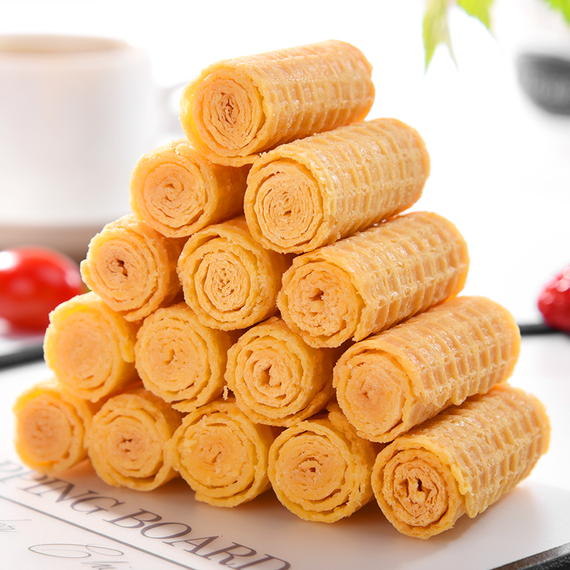 俄罗斯黄蛋卷炼奶香乳鸡蛋卷香酥夹心奶油饼干零食威化饼