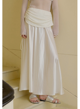 【UNRESTRAIN】UNR2025春夏新款黑色/白色时髦可调节包臀半身裙女