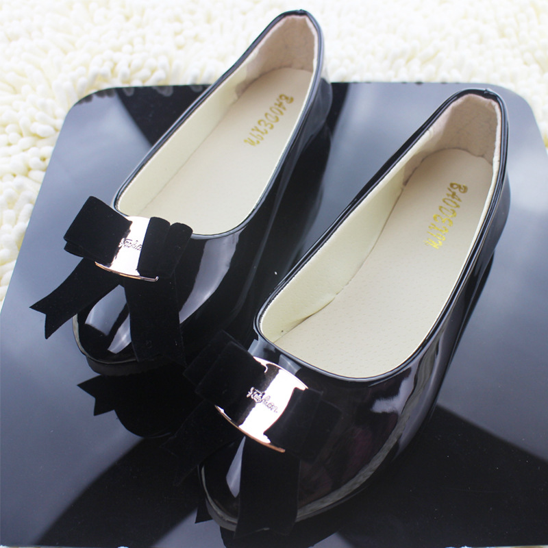 女鞋加大码四季平底单鞋