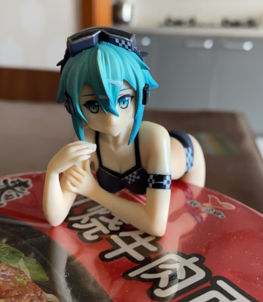 正版furyu刀剑神域sao朝田诗乃泳装压杯面车载泡面美少女景品手办