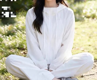 春秋新款韩版百搭打底衫休闲长袖T恤白色百搭宽松卫衣男女款连帽
