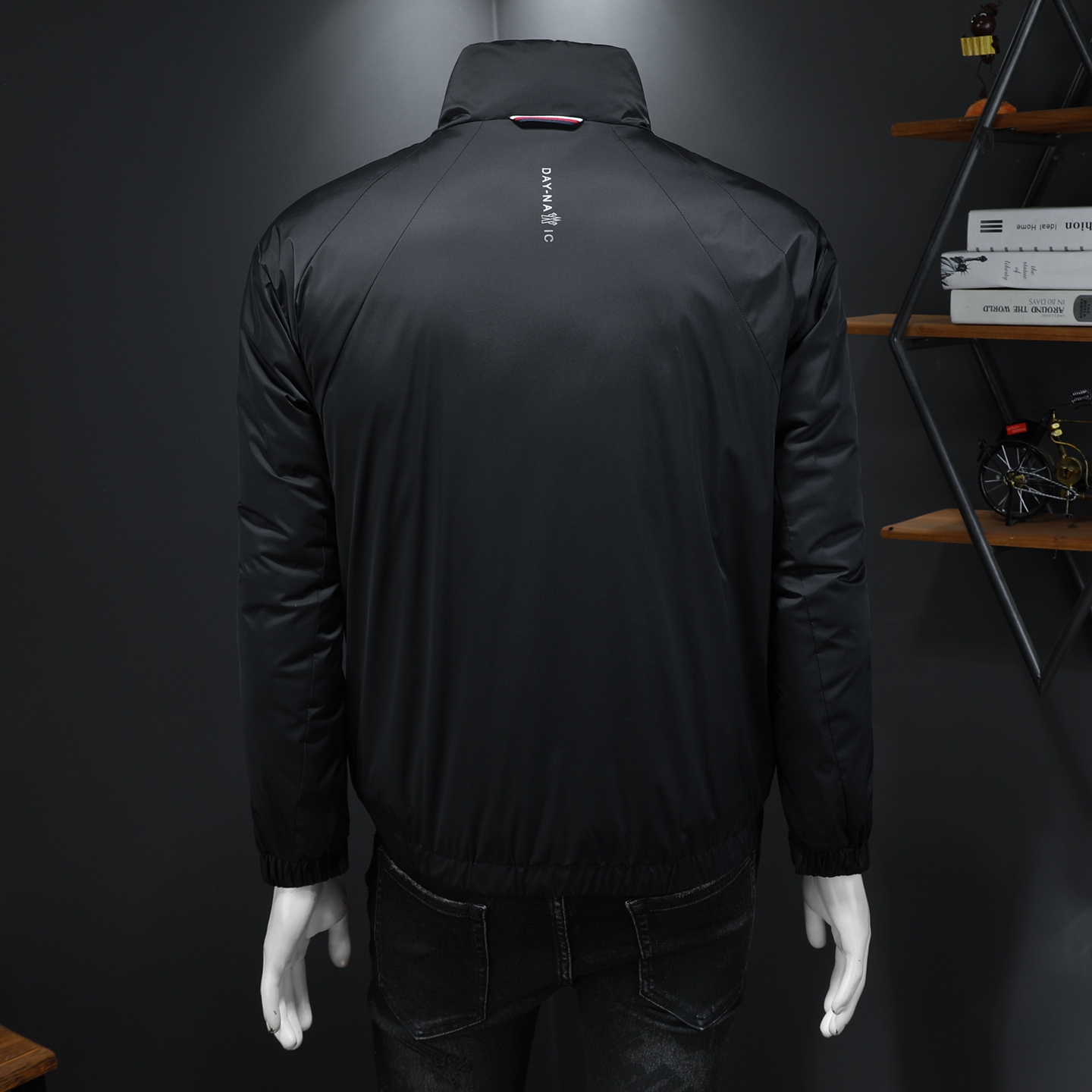 Y9806P2902025高端冬季90%白鸭绒印花立领羽绒服假模325，男装羽绒服，钱塘6016-1(原3019)