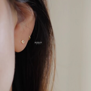 9K黄金 mini精致闪亮小花朵 简约日常百搭甜美K金耳钉 日系小巧