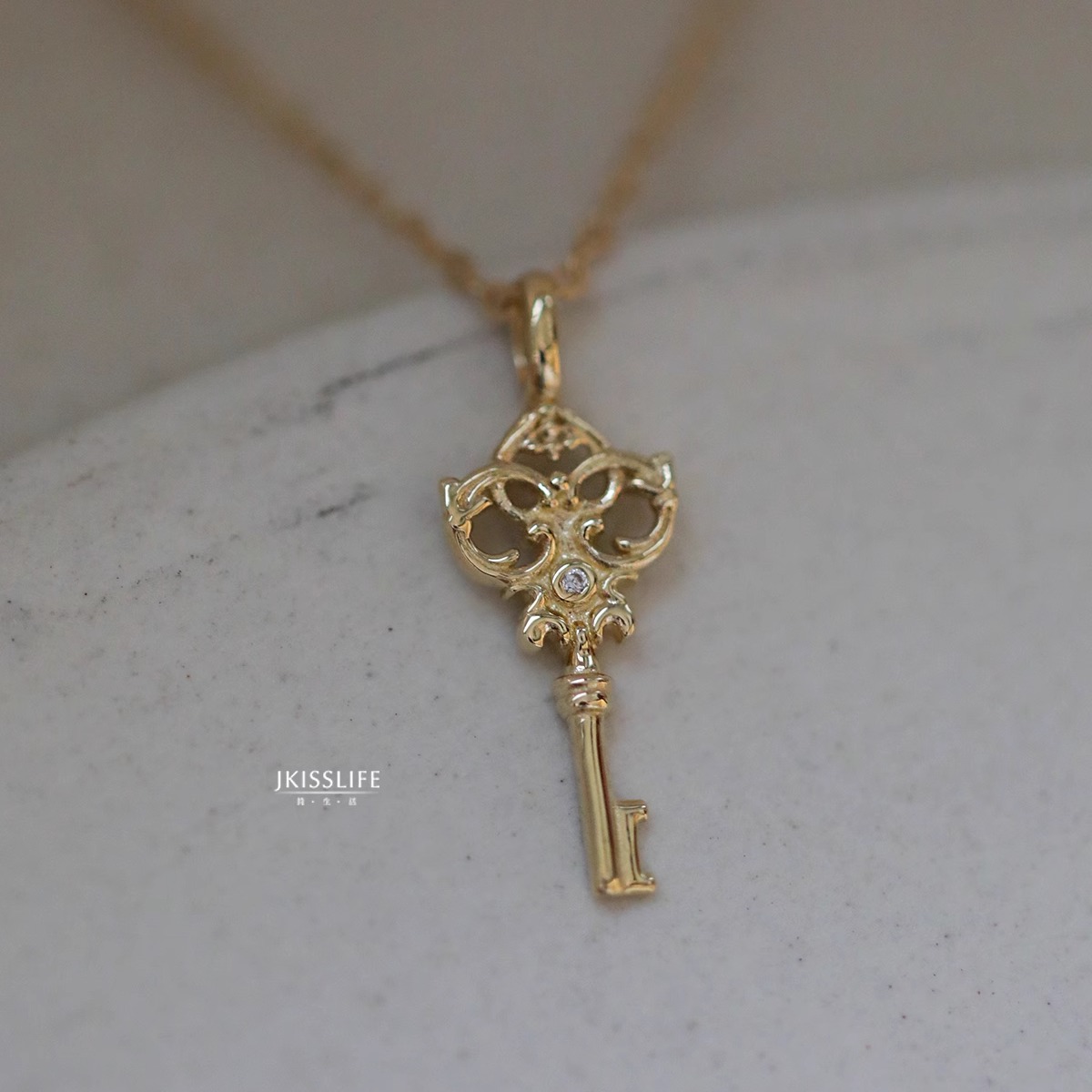 仙女棒彩金吊坠钻石项链