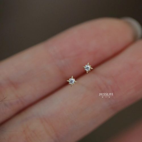 9K黄金 星星碎片 迷你隐形精致日系微镶K金耳钉 极简养耳洞耳饰
