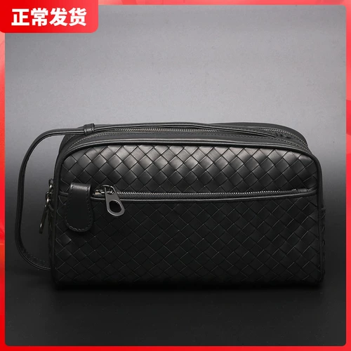 Плетеная сумка с петлей на руку с молнией, модная трендовая барсетка, маленькая сумка клатч, из натуральной кожи