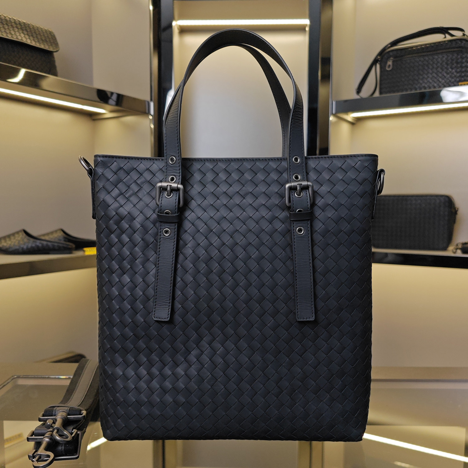 男士竖款手提包高端真皮大容量新款斜挎包编织潮牌单肩包托特男包,箱包皮具/热销女包/男包,男士包袋,淘宝优惠券,粉丝福利购,淘宝优惠卷