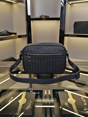 Кожаная небольшая сумка для отдыха подходит для мужчин и женщин, универсальная сумка через плечо, плетеная сумка на одно плечо, в корейском стиле, из натуральной кожи