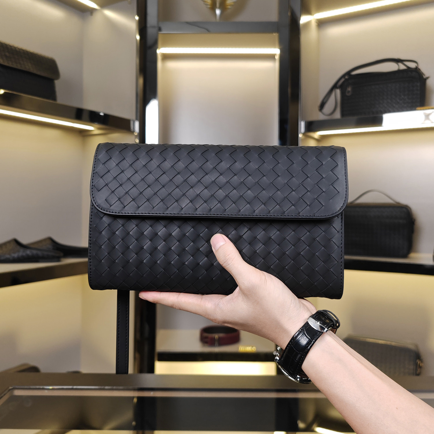 编织高端手拿包男士真皮奢侈手包时尚男款包包高级感2024新款男包