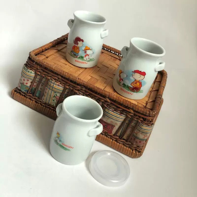 陶瓷罐史努比一族带盖陶瓷双耳布丁瓶糖罐牛奶罐酸奶瓶慕斯果冻杯