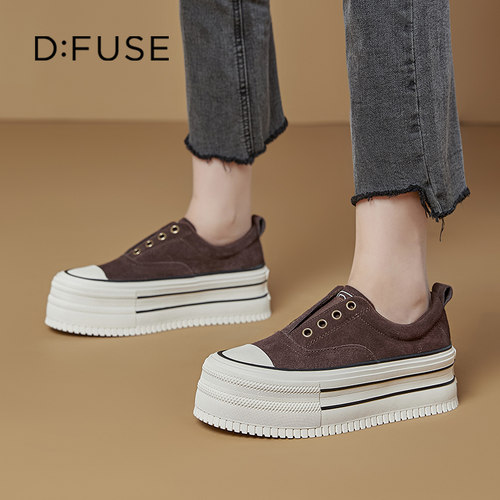 迪芙斯磨砂牛皮鞋面厚底板鞋女