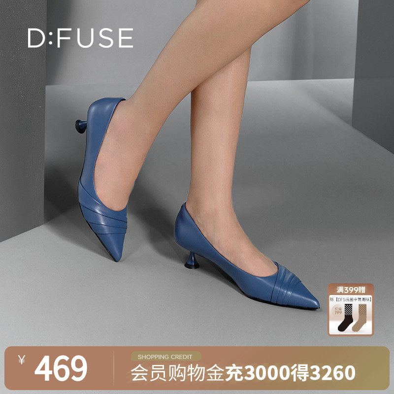 简约手工褶皱猫跟高跟鞋