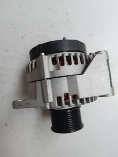 3701100 L28V120A可带驻车空调用S500F1 玉柴YCS06发电机280 1709