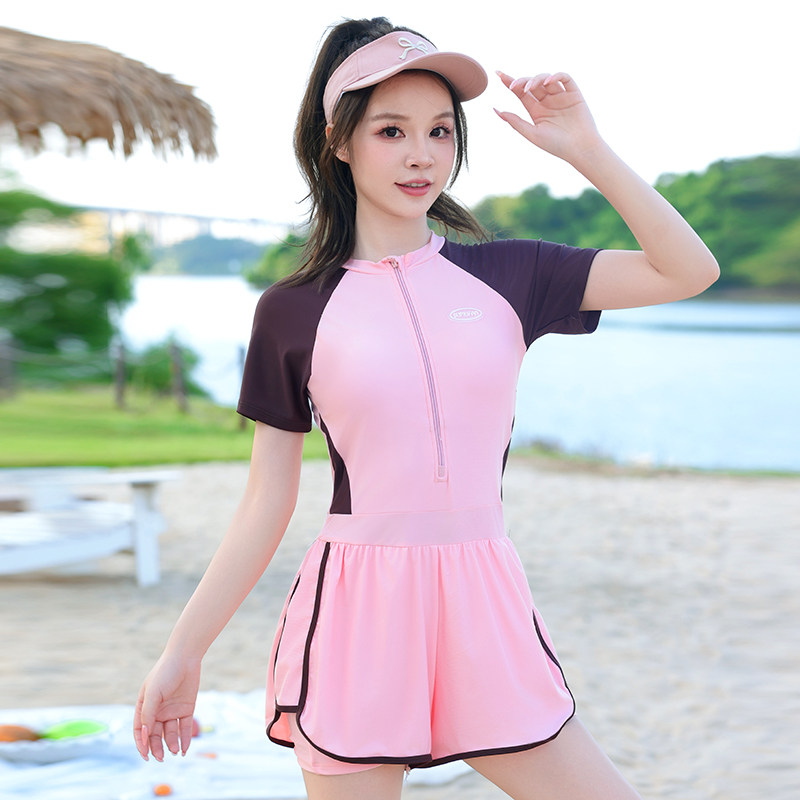 大码游泳衣女款胖MM2026新款微胖连体平角保守遮肚显瘦游泳馆专用