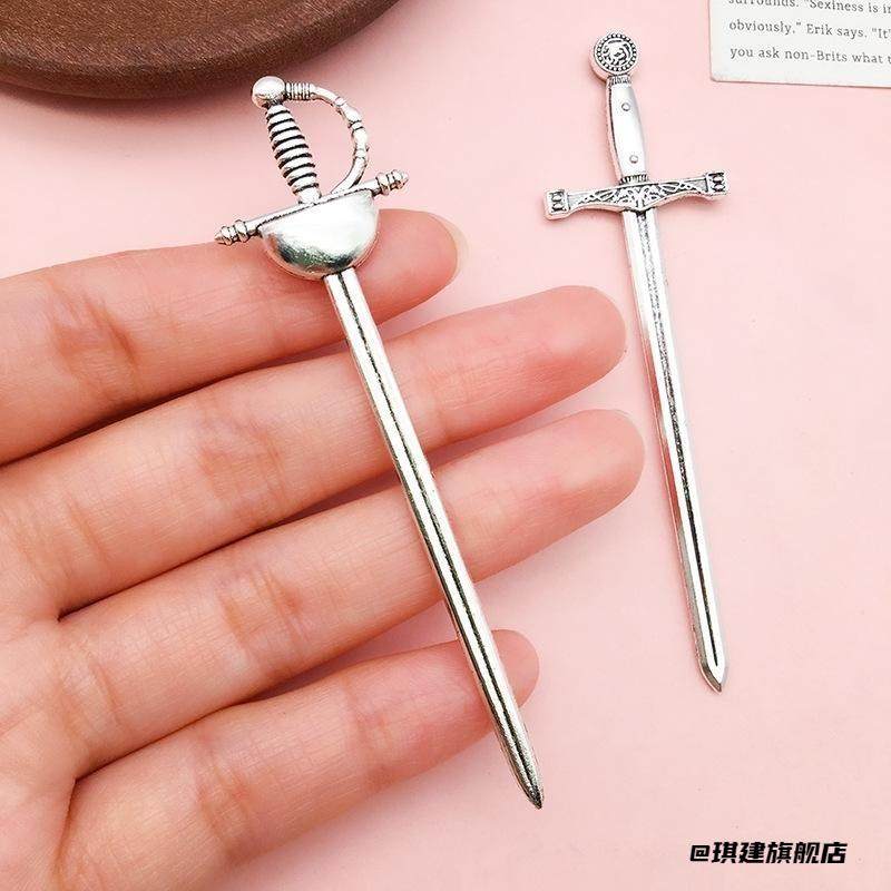 创意刀剑宝剑风格服饰装饰品长剑痛包DIY合金配件挂件项链手工,饰品/流行首饰/时尚饰品新,其他DIY饰品配件,淘宝优惠券,粉丝福利购,淘宝优惠卷