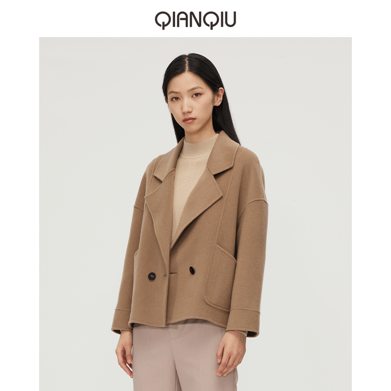 浅秋简约休闲保暖百搭含短外套