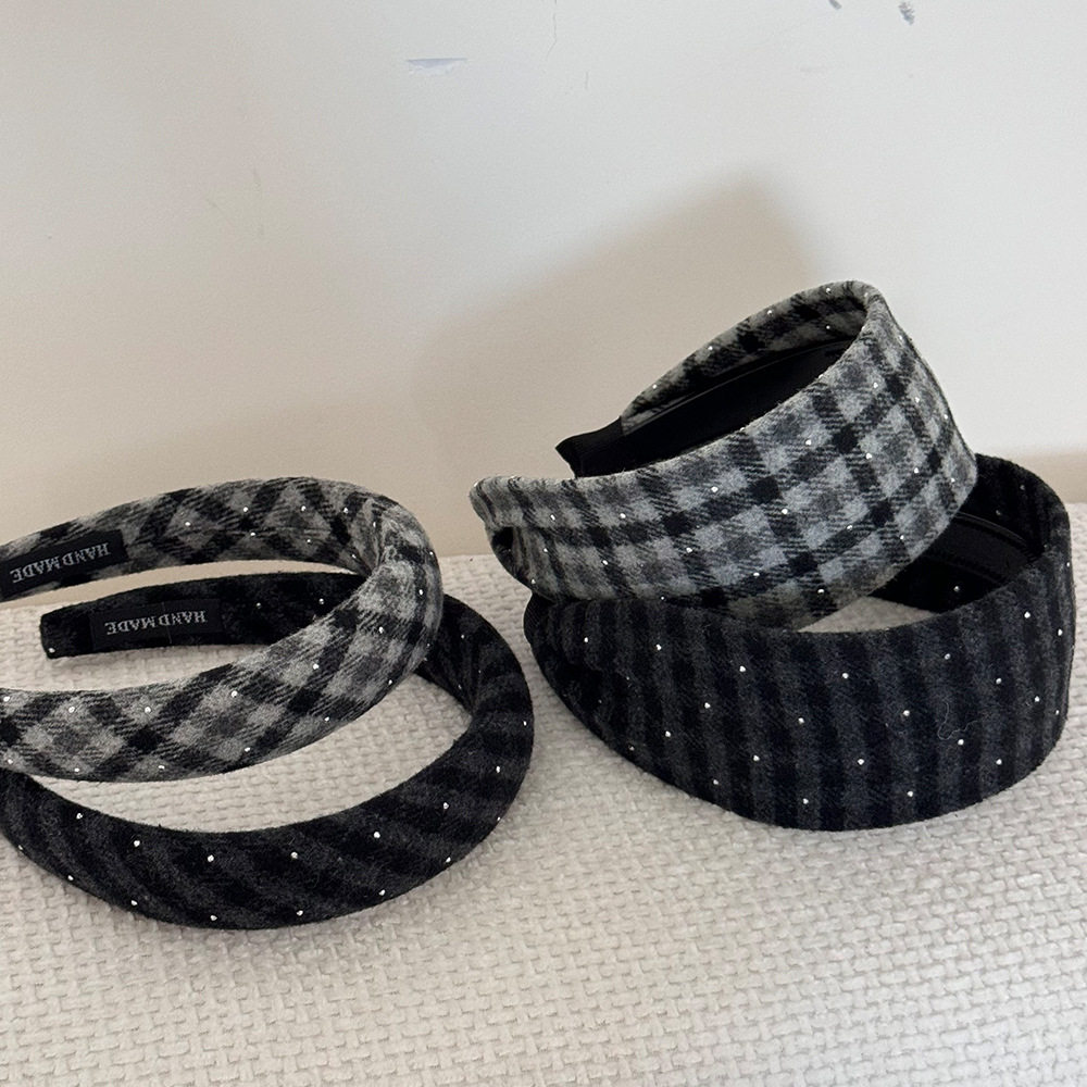 韩系复古小香风烫钻绒布格纹发箍女2025秋新款高级感精致头箍发饰,饰品/流行首饰/时尚饰品新,发饰,淘宝优惠券,粉丝福利购,淘宝优惠卷