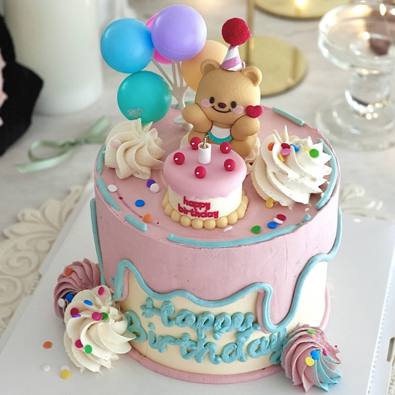 网红卡通黄油小熊蛋糕装饰摆件可爱迷你帽子生日甜品蜡烛插件插牌
