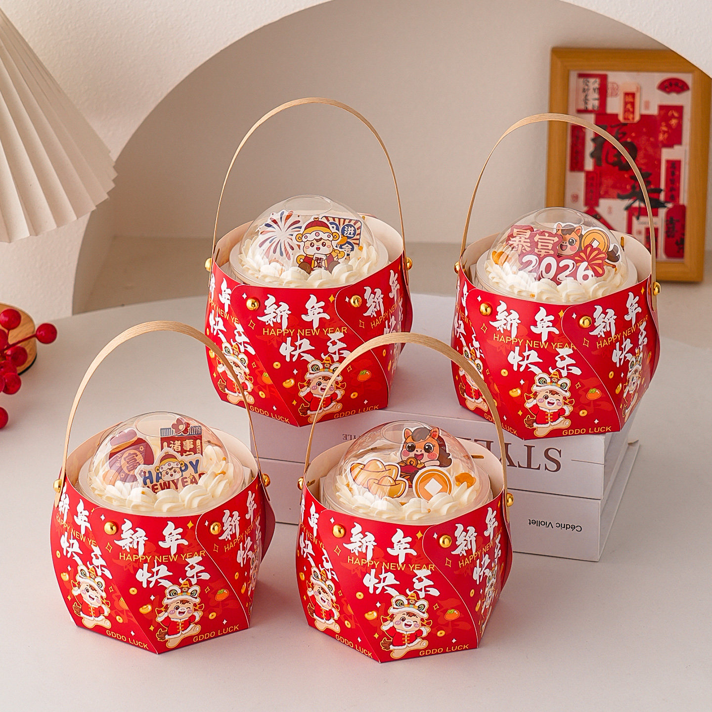 2026新年快乐波波杯手提盒蛋糕装饰元旦跨年马年胖胖杯甜品包装盒,节庆用品/礼品,蛋糕/烘焙装饰用品,淘宝优惠券,粉丝福利购,淘宝优惠卷