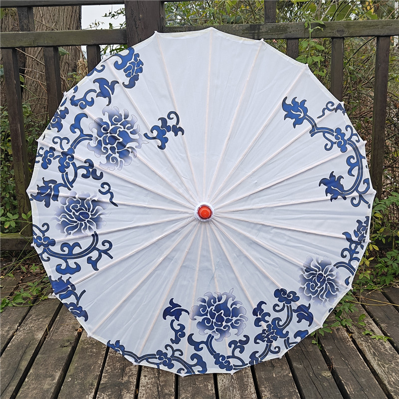 青花瓷油紙傘燈 古典傘中國(guó)風(fēng)裝飾吊頂傘走秀舞蹈演出道具傘漢服