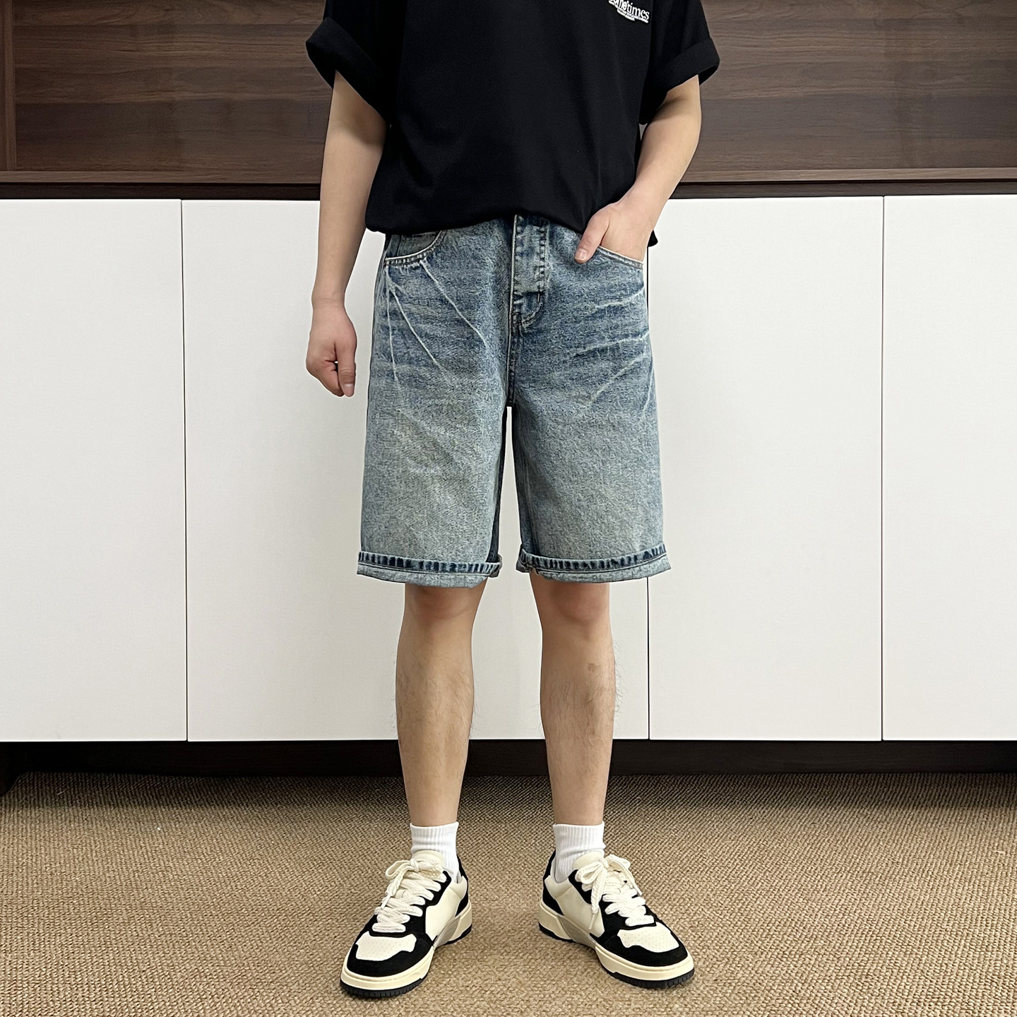 2026夏季新款宽松直筒牛仔短裤男款潮流闪电纹复古男士五分中裤子