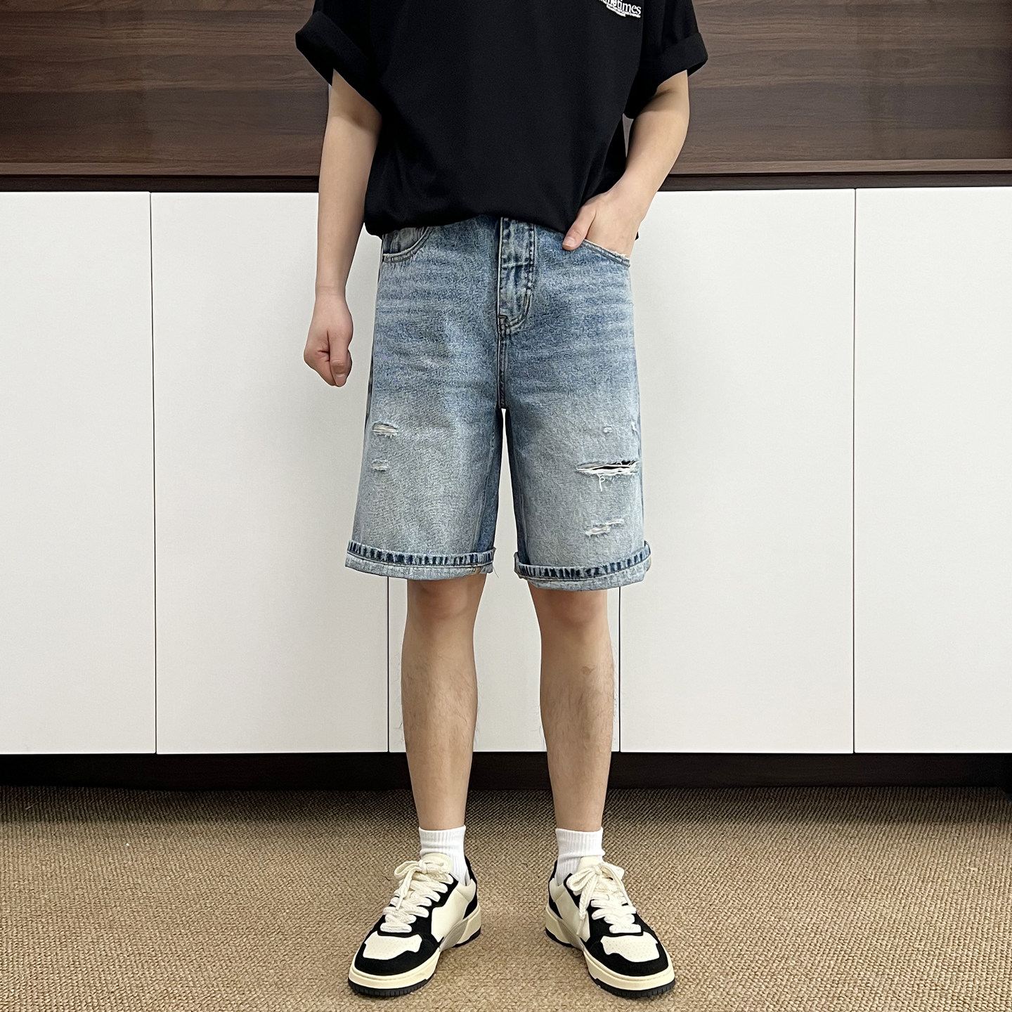 夏季新款宽松直筒破洞牛仔短裤男款潮流复古水洗男生五分裤中裤子