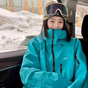 蓝色冲锋衣外套女2024春秋季新款美式户外防风连帽登山防晒服