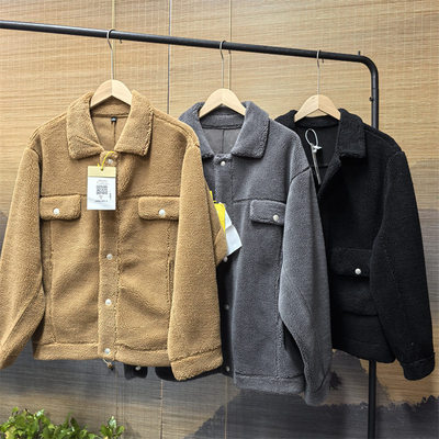 秋冬休闲保暖羊羔绒皮毛一体外套