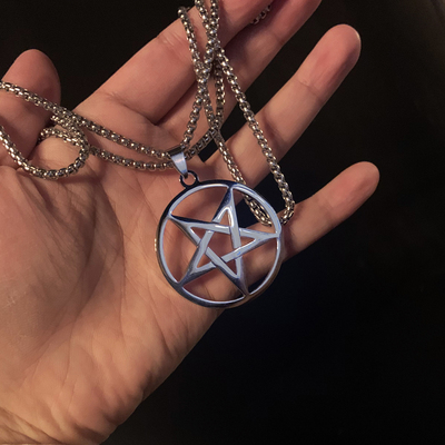 钛钢男女通用吊坠邪恶SATAN百搭