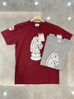 潮流玩家必入！KKtP 国际象棋主题灰色短袖T恤，男装t恤男短袖