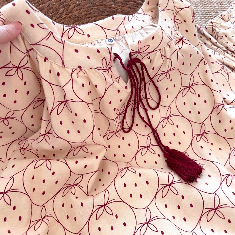 侘町睡衣女2025新款卡通满印野草莓纯棉套头春秋可外穿套装家居服