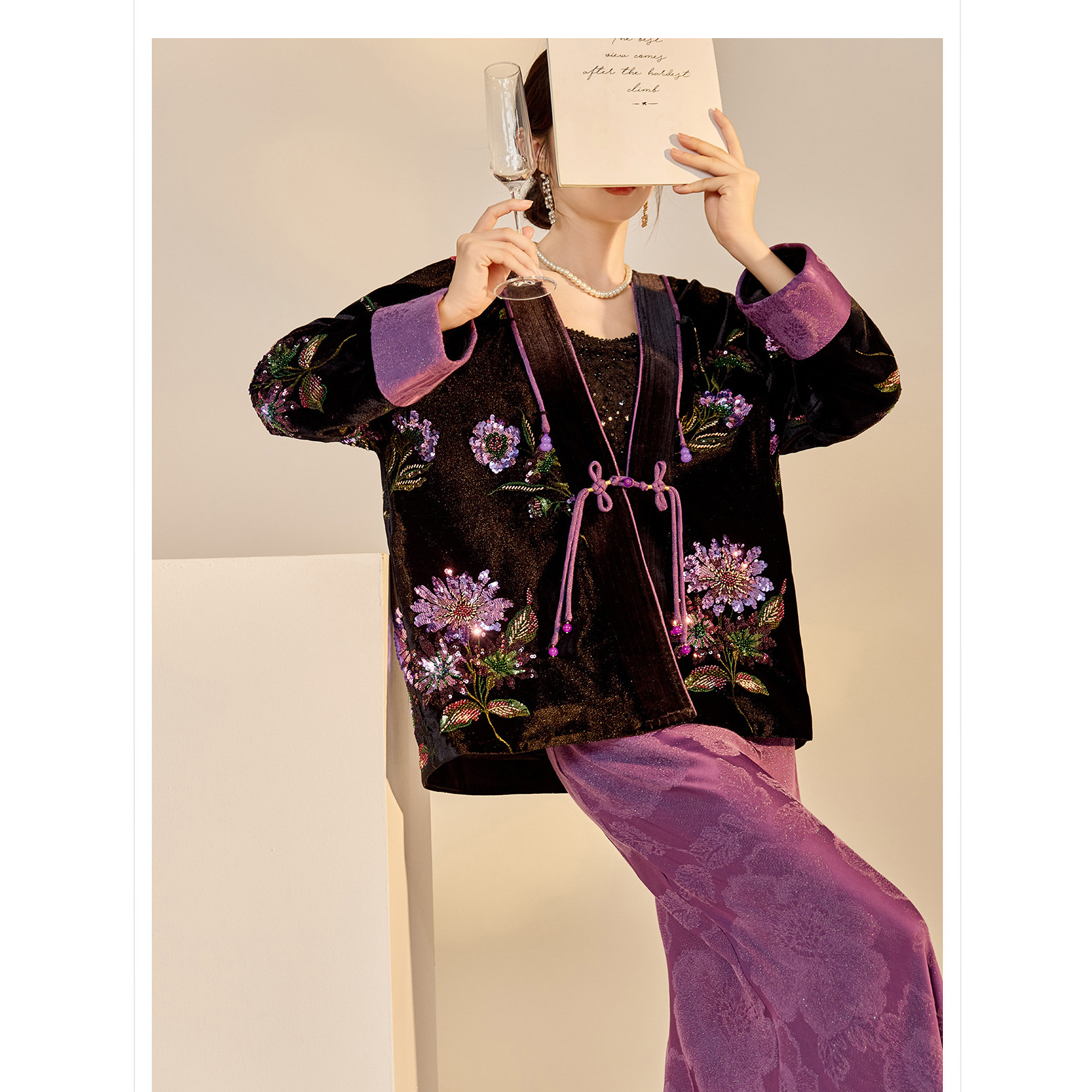 2026春装新款 轻奢新中式国风重工亮片钉珠刺绣短外套半裙套装