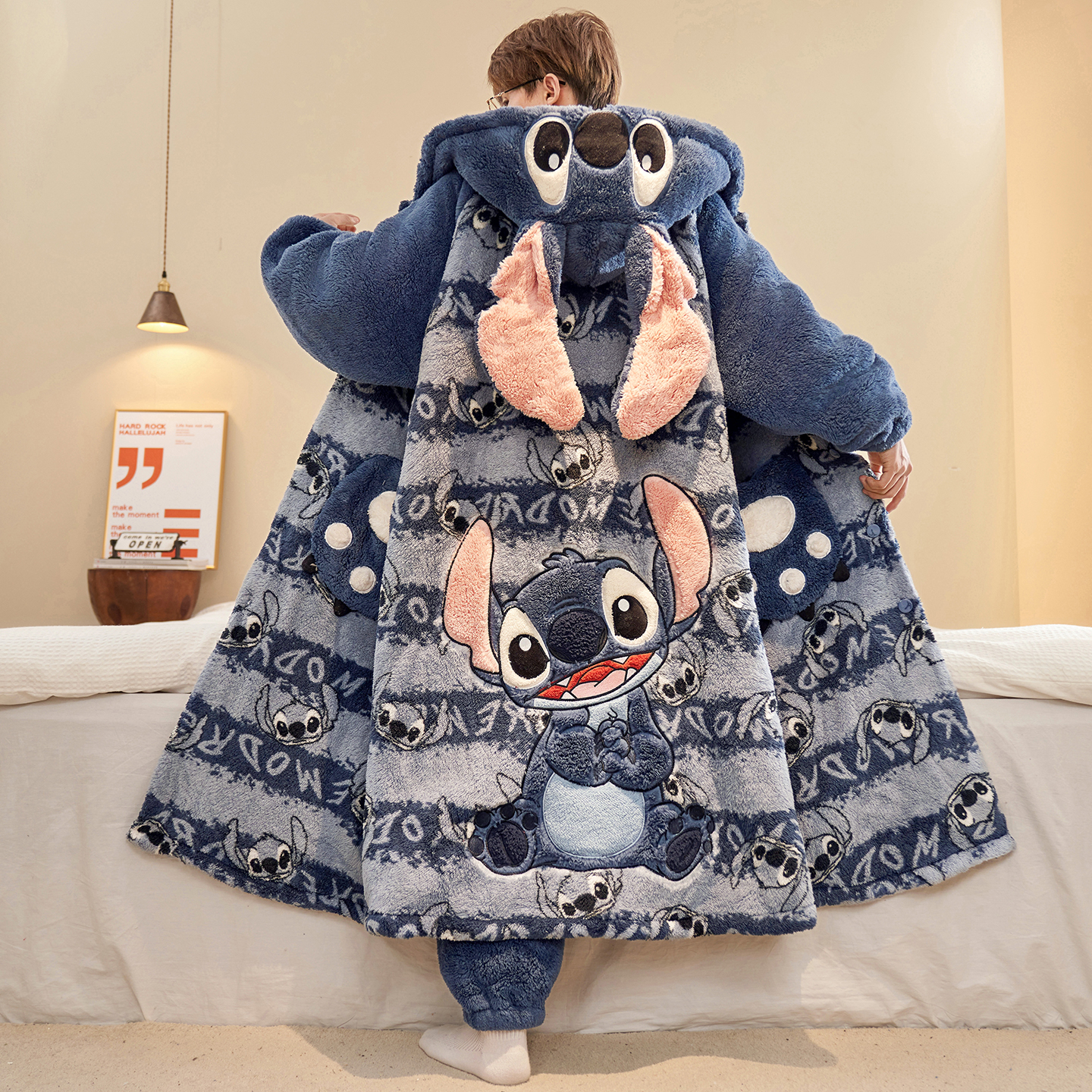 史迪仔睡衣男款秋冬季加厚珊瑚绒