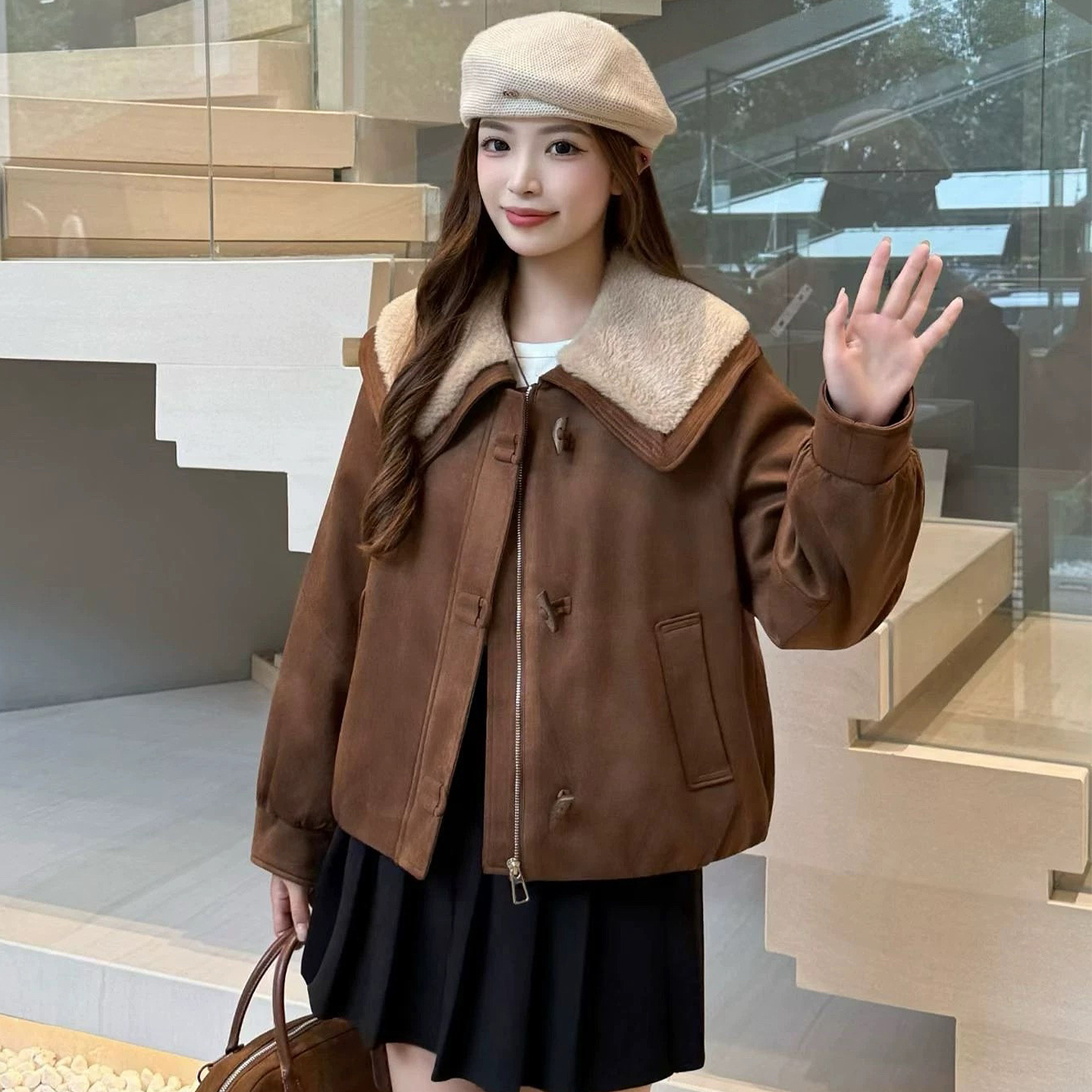 小香风娃娃领夹棉短外套