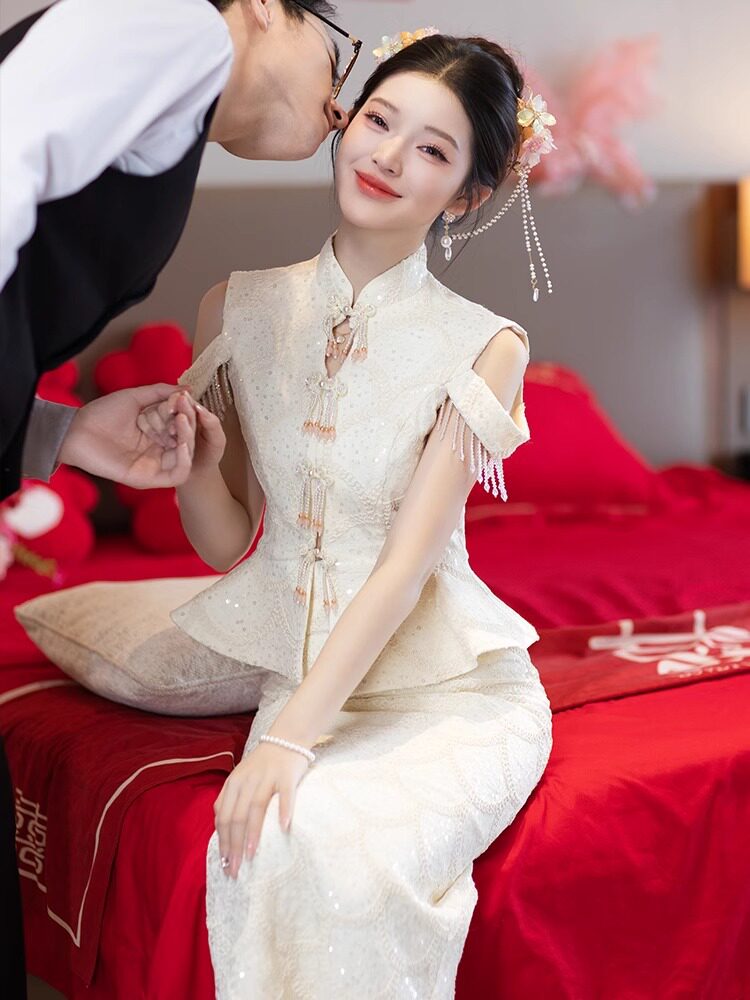 2025新款法式气白色新中式旗袍女夏季修身显瘦包臀敬酒服订婚新娘