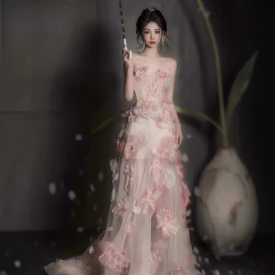 Wewean法式复古气质抹胸连衣裙女夏季新款高级感收腰显瘦礼服长裙