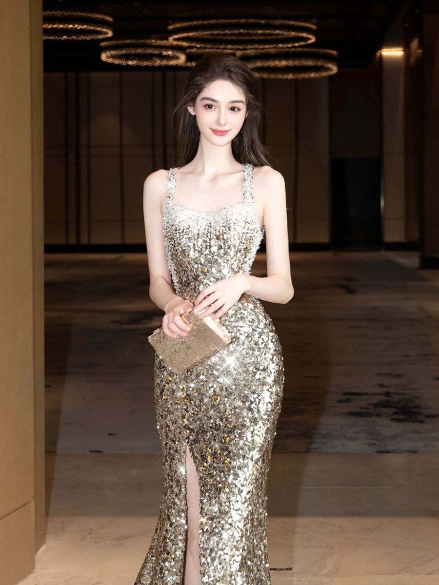 亮闪闪金色晚礼服高端轻奢小众宴会主持人高开叉鱼尾裙新娘敬酒服