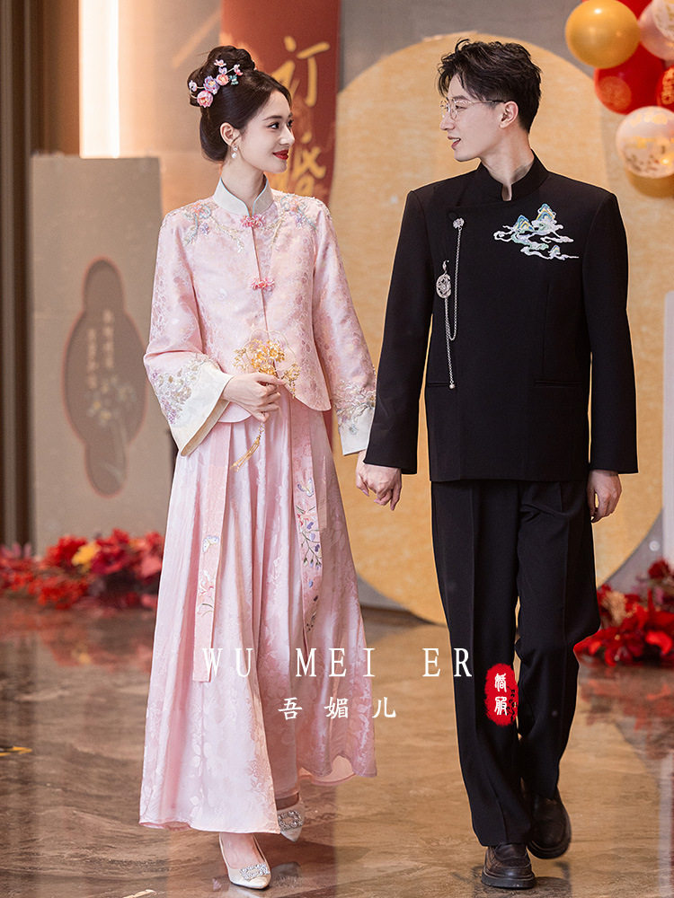 2025新款新中式连衣裙套装粉色订婚礼服裙女婚服改良旗袍日常可穿