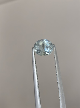 天然无烧teal色蓝宝石裸石椭圆形蓝绿色戒面5.3*6.2毫米0.91克拉