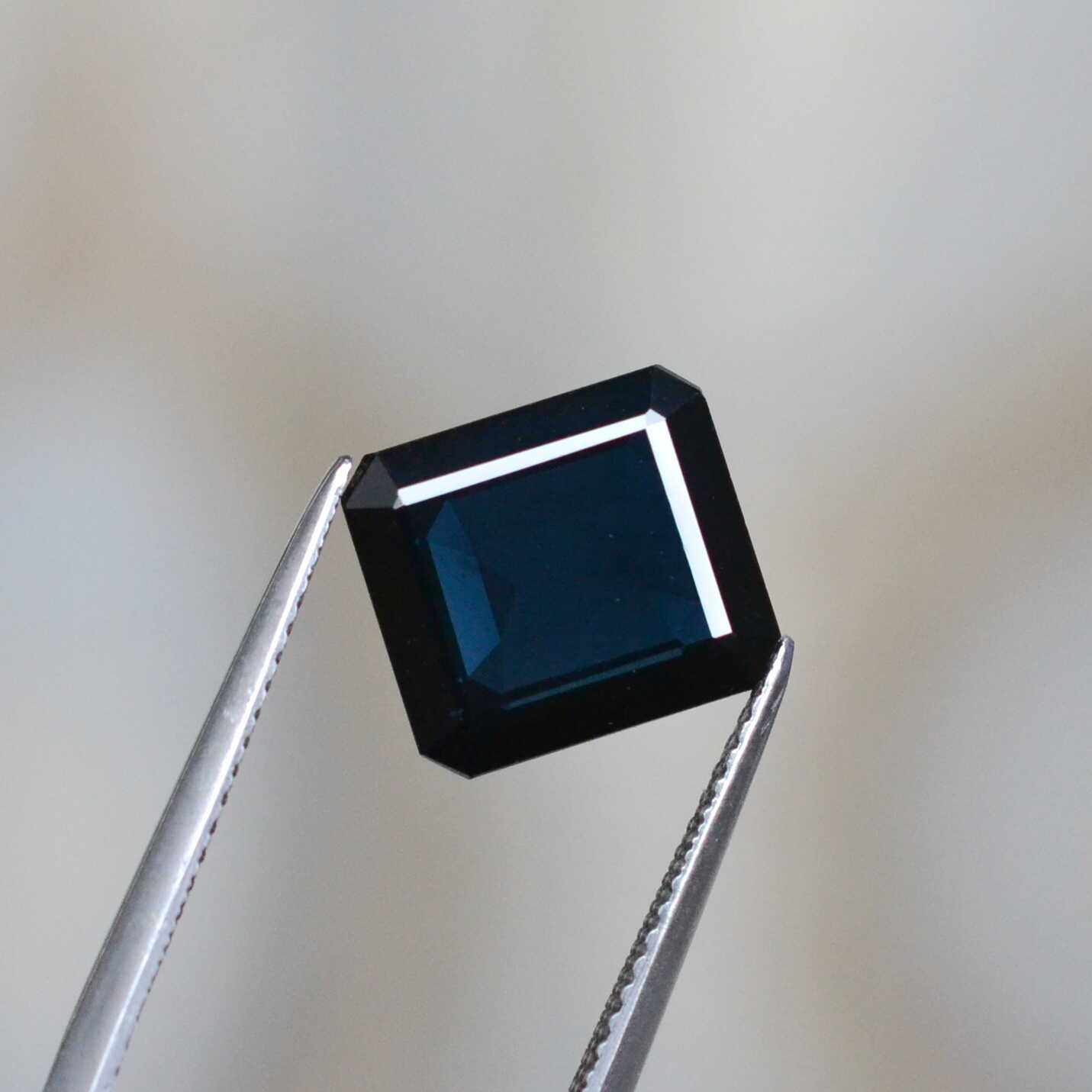 天然墨水蓝精品山东蓝宝石裸石方形戒面净度好玻璃体6克拉10*11mm